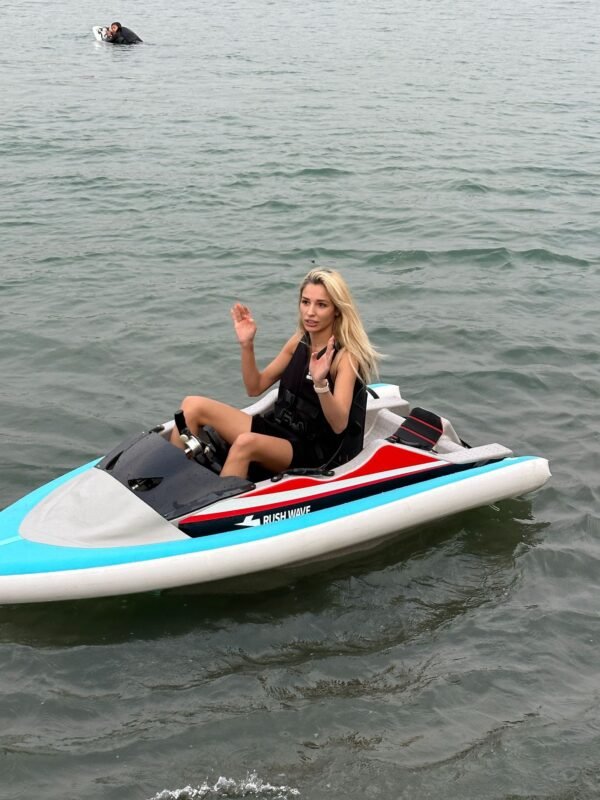 Mini electric karting boat, surfing, multi-functional fishing boat, water sports, water skiing - Image 4