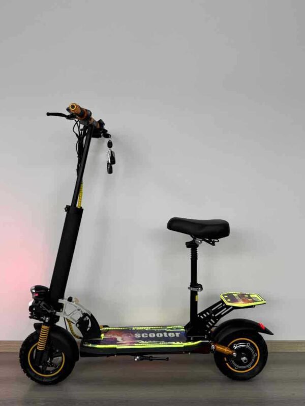 Folding off-road tire flashing electric scooter for daily commuting - Image 5