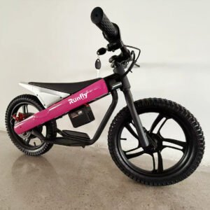 Cross-border export of children's drifting vehicles, electric balancing scooters, and sliding scooters from Thailand in Southeast Asia.