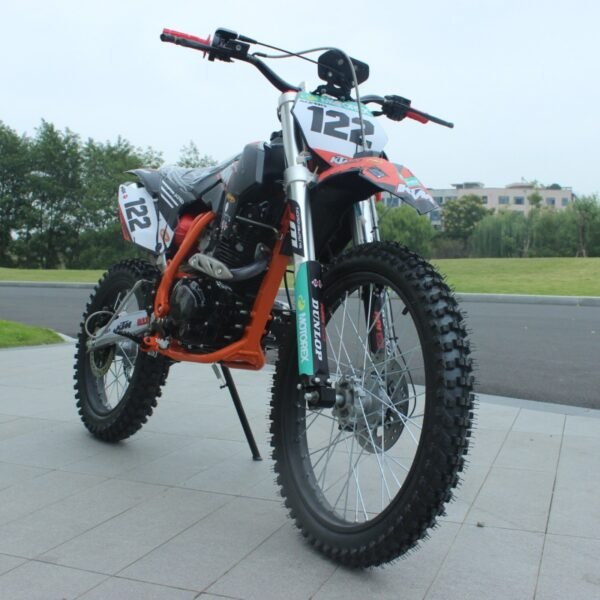 Factory direct sale of 250CC off-road vehicles, mountain motorcycles, two-wheel racing bikes, fuel-powered sand vehicles, and all-terrain vehicles. - Image 5